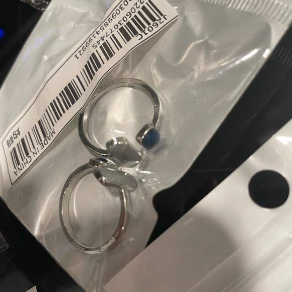 Geometric ring - Picture 2 of 2